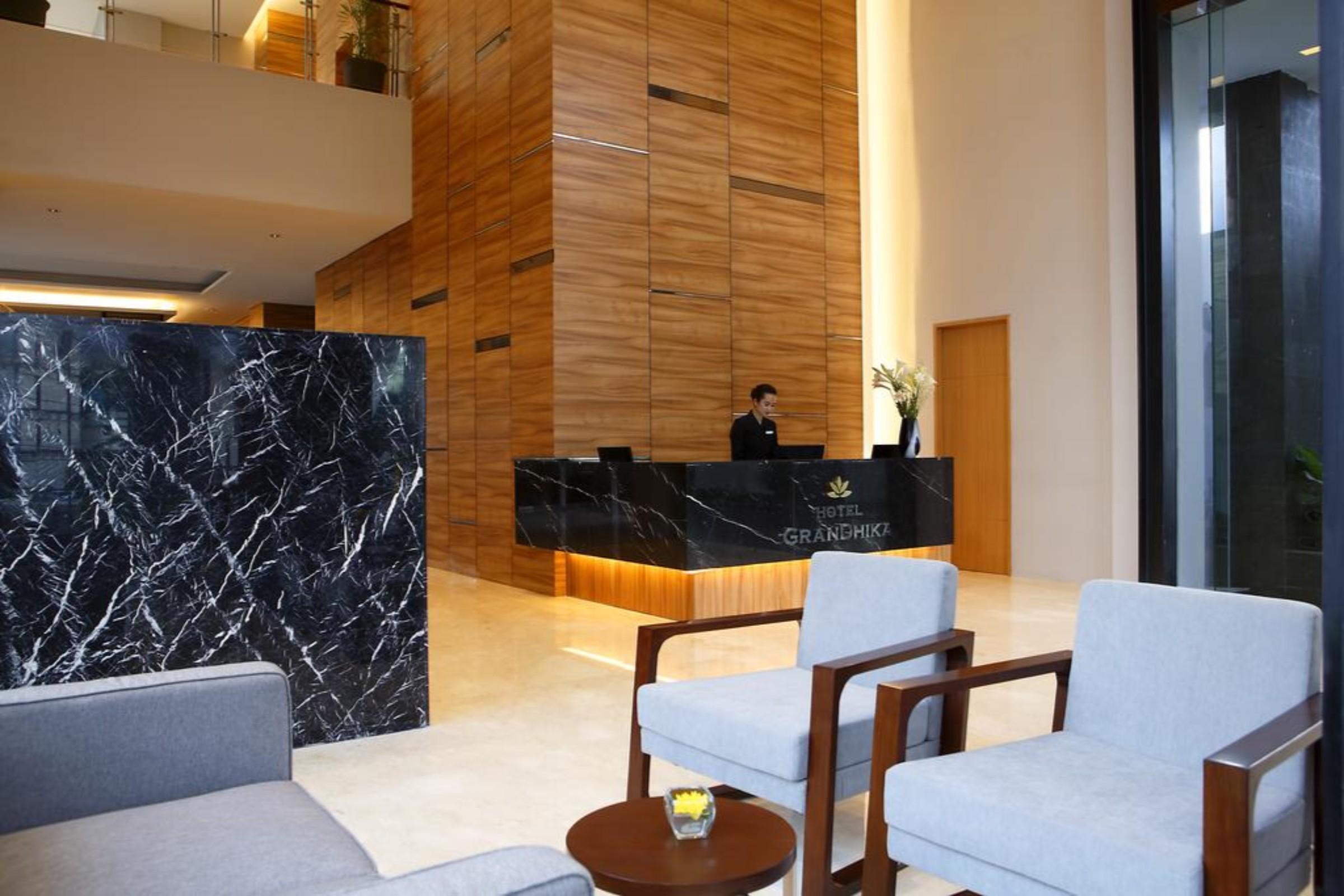 Hotel Grandhika Setiabudi Medan Exterior foto